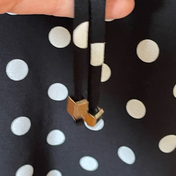 CHICOS BLACK & WHITE POLKA DOT 3/4 SLEEVE BLOUSE SZ SM - Picture 10 of 12